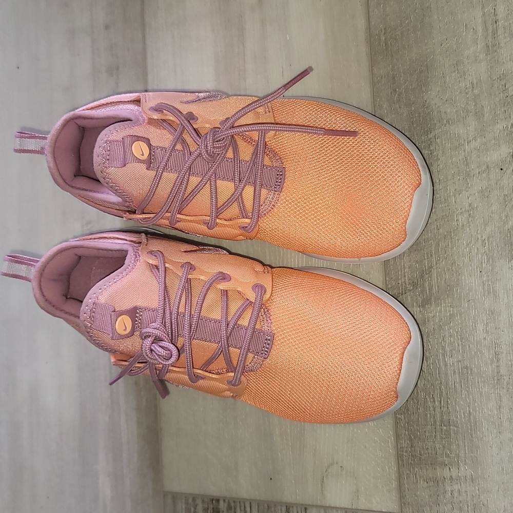 Nike Roche II - Picture 2 of 4